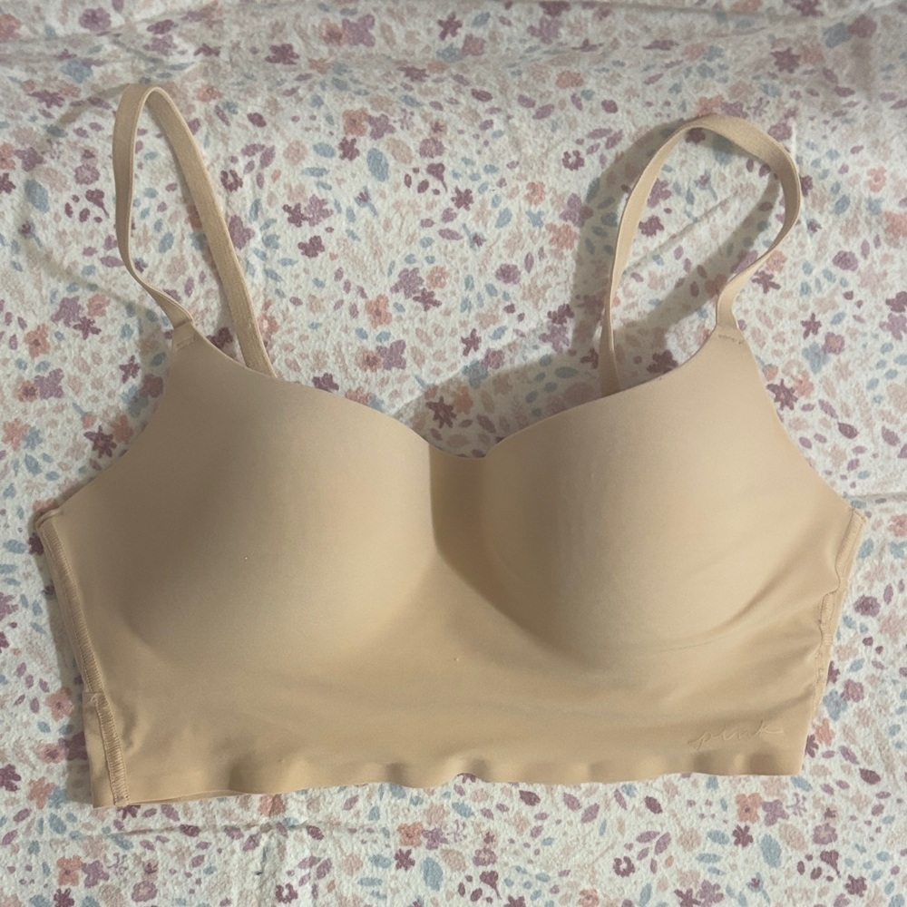 PINK Victoria’s Secret Seamless Tan Bra | Size M